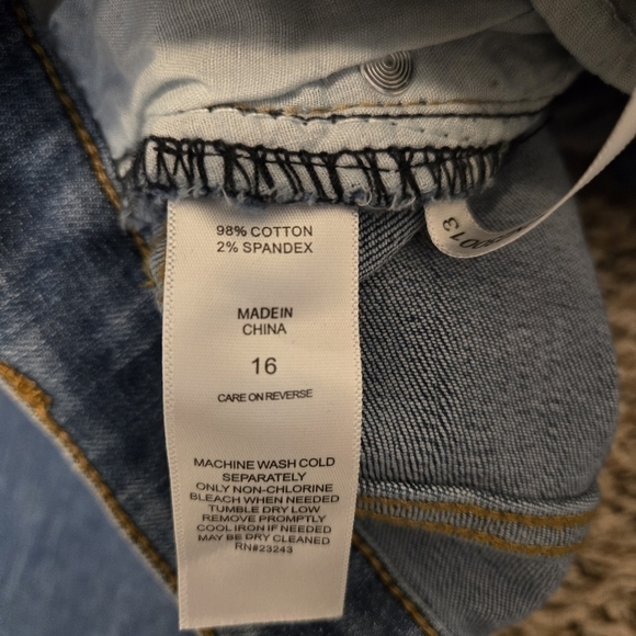 NY&C Size 16 Mid-Rise Super Skinny Jeans Medium Wash - Picture 14 of 14